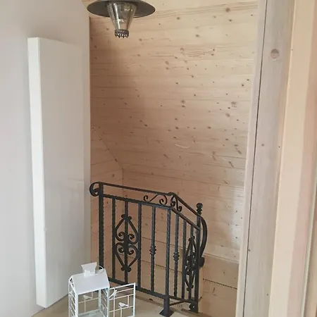 Alpstuga Fijalowka Dom Z Bali W Gorcach